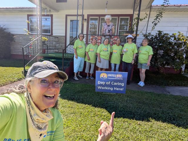 United Way Day of Caring — LifeWorks photo
